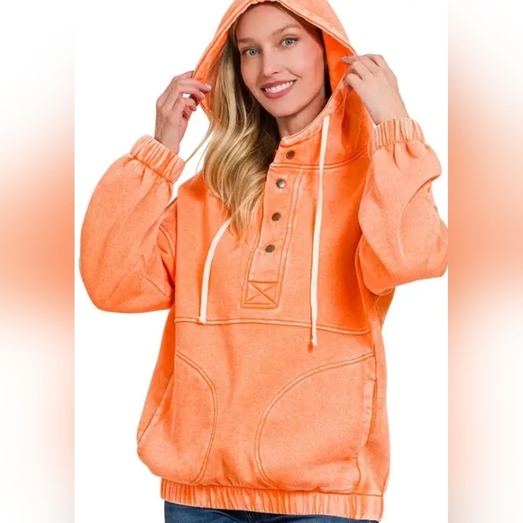 Zenana Outfitters Tops - Zenana New In Bag Mineral Wash Women's Orange Hoodie PTP 22 - Size Small